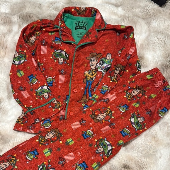 Bundle of Festive Christmas Kids Pajama Sets - Picture 4 of 9